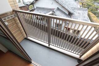 202号室内装写真参照