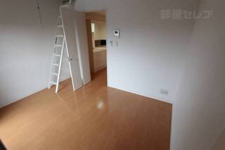 202号室内装写真参照