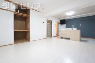 403号室