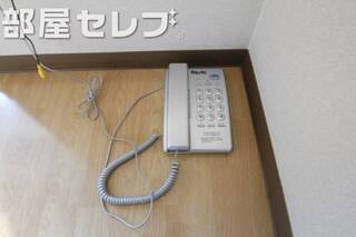 電話機あります。