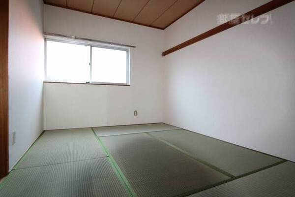 気持の良さそうな畳のお部屋です。
