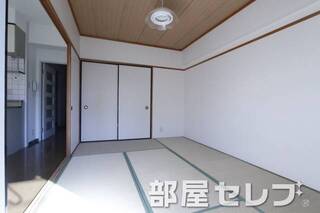 和室でまったり。