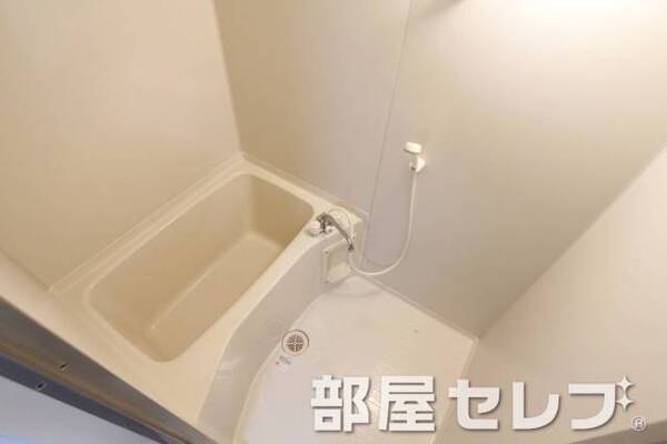 バストイレ別です。