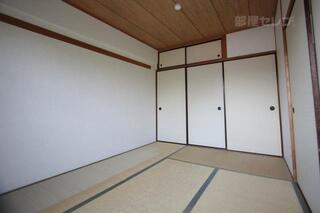 畳の香りがいいですね。
