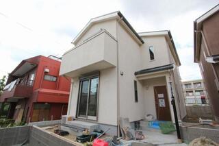 かわいい外観の戸建賃貸です。