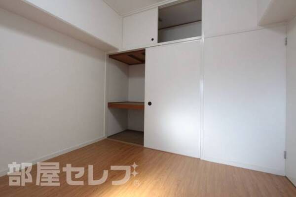 301号室内装写真　リノベーション間取り