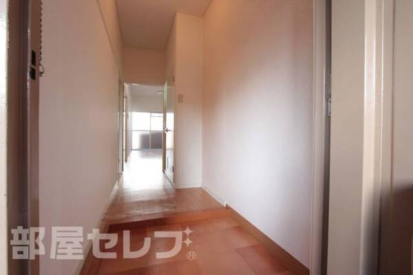 301号室内装写真　リノベーション間取り