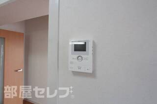 301号室内装写真　リノベーション間取り