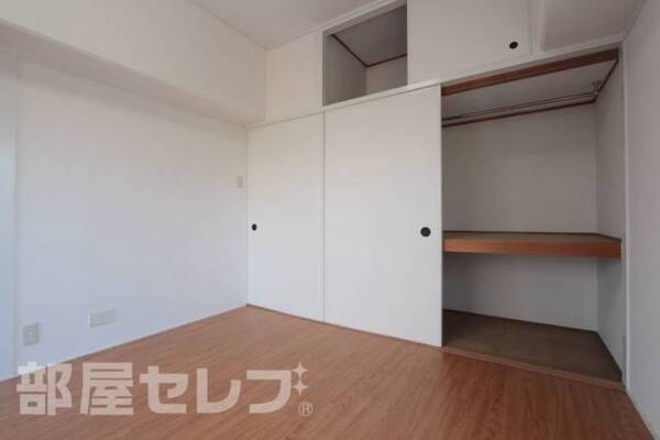 301号室内装写真　リノベーション間取り