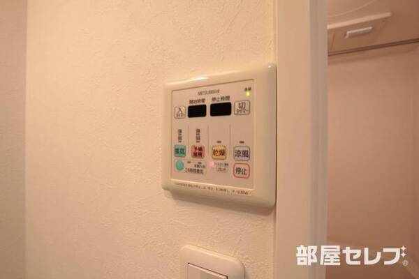 浴室乾燥機つき