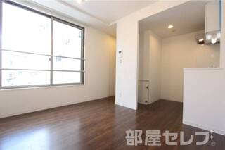※202号室の写真を流用しています。