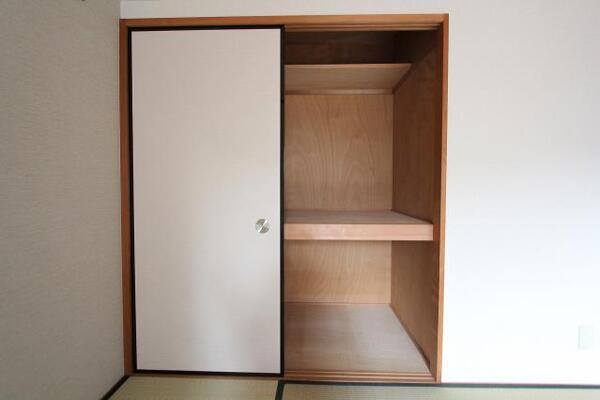 大きなお荷物も収納できます。