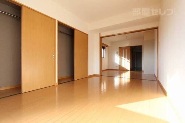 ※202号室内参照
