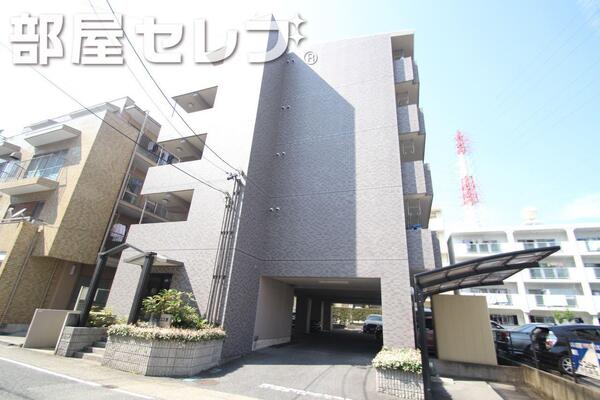 綺麗な外観ですね。