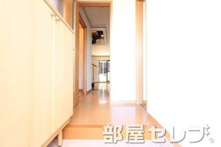 玄関口。