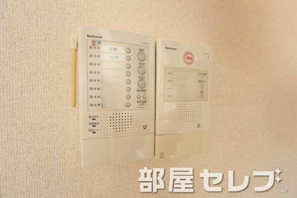 防犯装置付き。