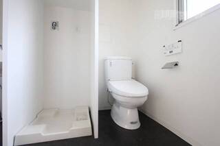 トイレはウォシュレットついてますよ