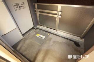 バルコニーも広々