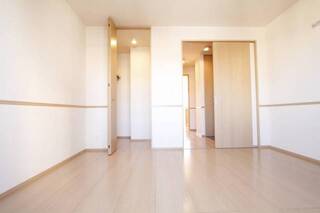 明るいお部屋です。