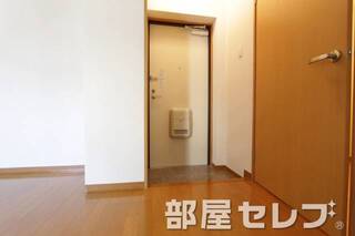 玄関口。