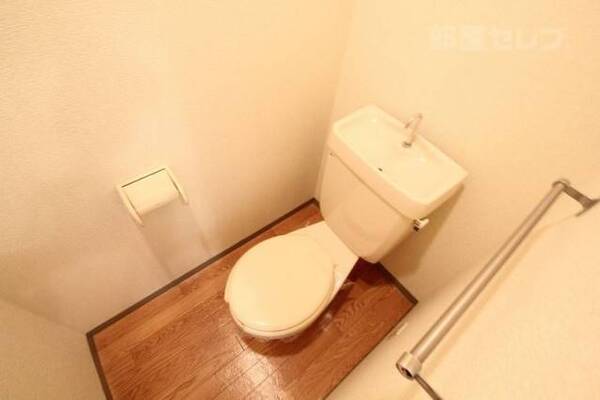 落ち着くトイレです