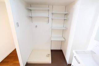 室内洗濯機置き場です。