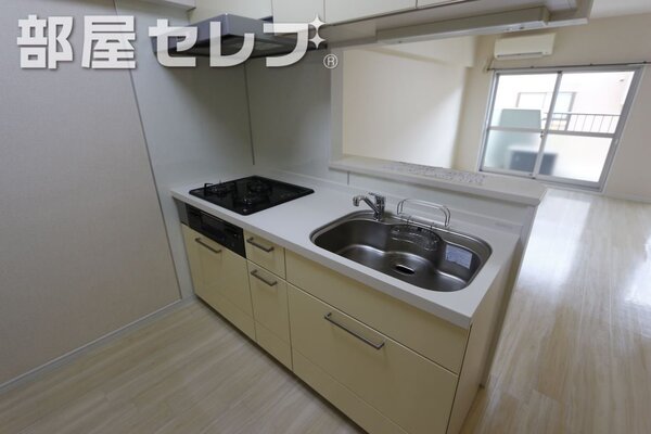 明るいお部屋です。
