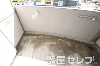 日当たりの良いバルコニーです。