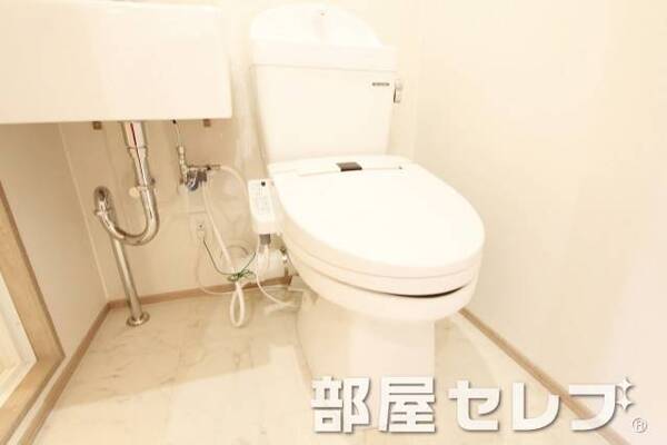 キレイなトイレ温水洗浄便座です。