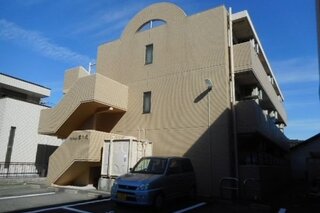 外観、とても綺麗ですよ。