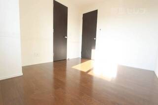 真ん中のお部屋です