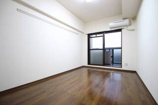 8帖の広々としたお部屋です。