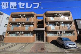 お洒落な外観です。。