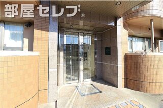 エントランスがカッコイイ。。。