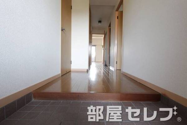 玄関口。