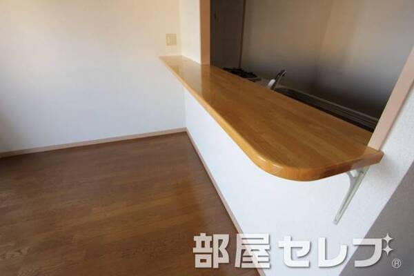 カウンター。