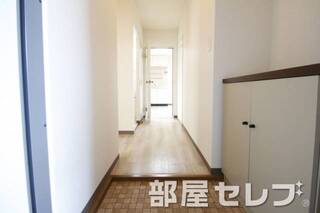 玄関口。