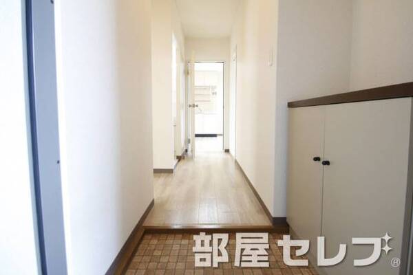 玄関口。