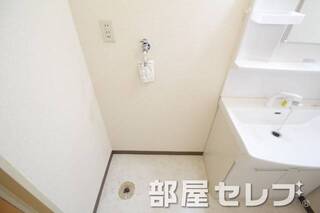 室内洗濯機置き場。