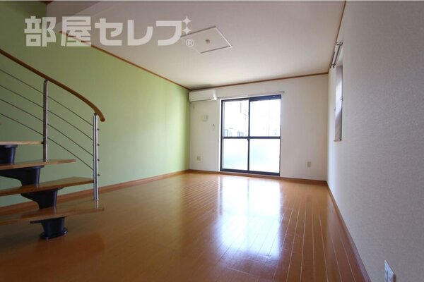 角部屋の写真になります。