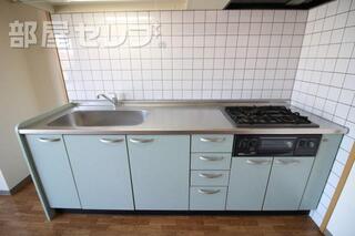 注意！！他の部屋の写真を使用しております。