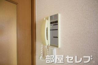 インターホン。
