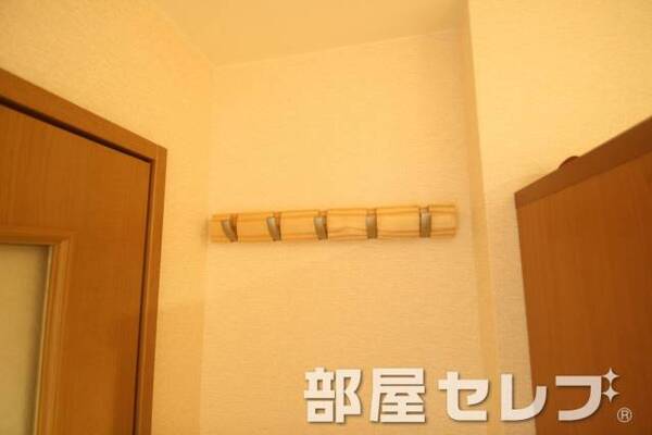 ハンガー掛け。