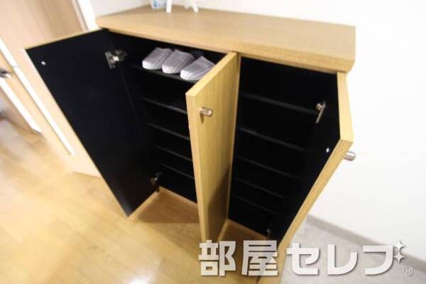 玄関口。