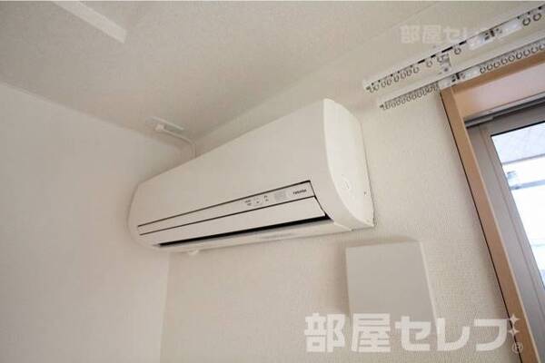 ※202号室の写真を流用しています。
