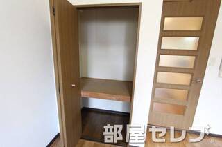 広い広い収納スペースです。