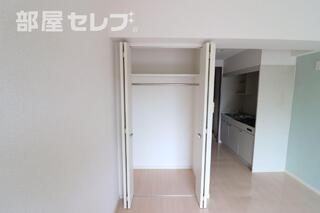 四角形で使いやすいですよ。