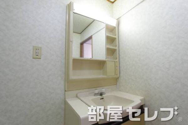※他号室の写真です