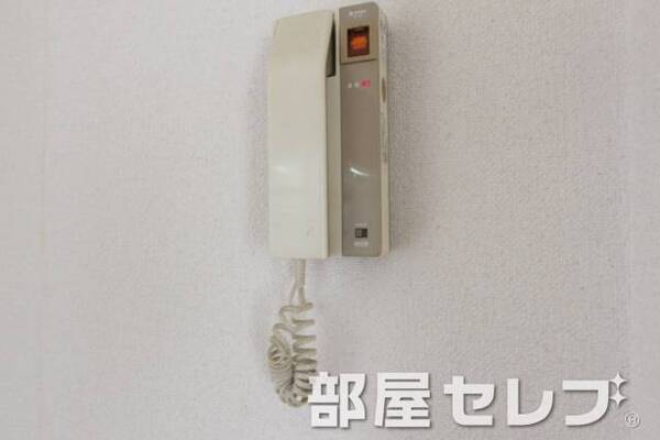 ※他号室の写真です