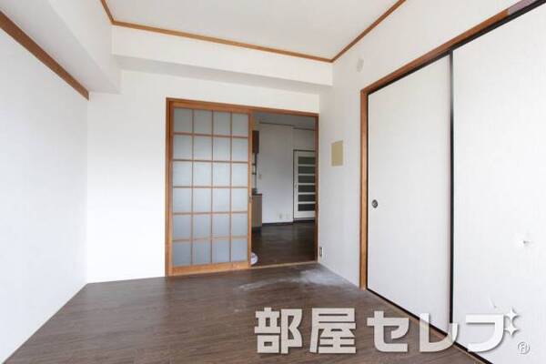 寝室。